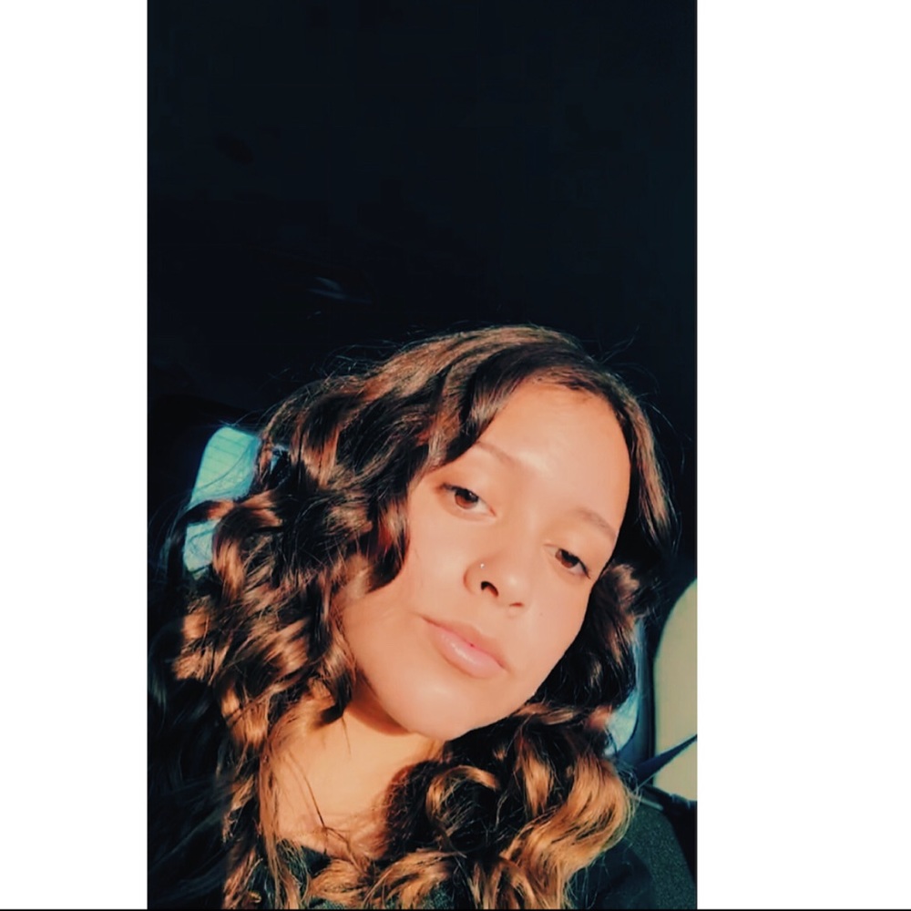 Meet your Posher, Iliana